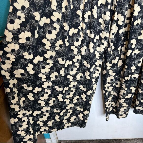 Corey Lynn Calter Floral Pleated Wide Leg Pants, sold at Anthropologie - Picture 6 of 13